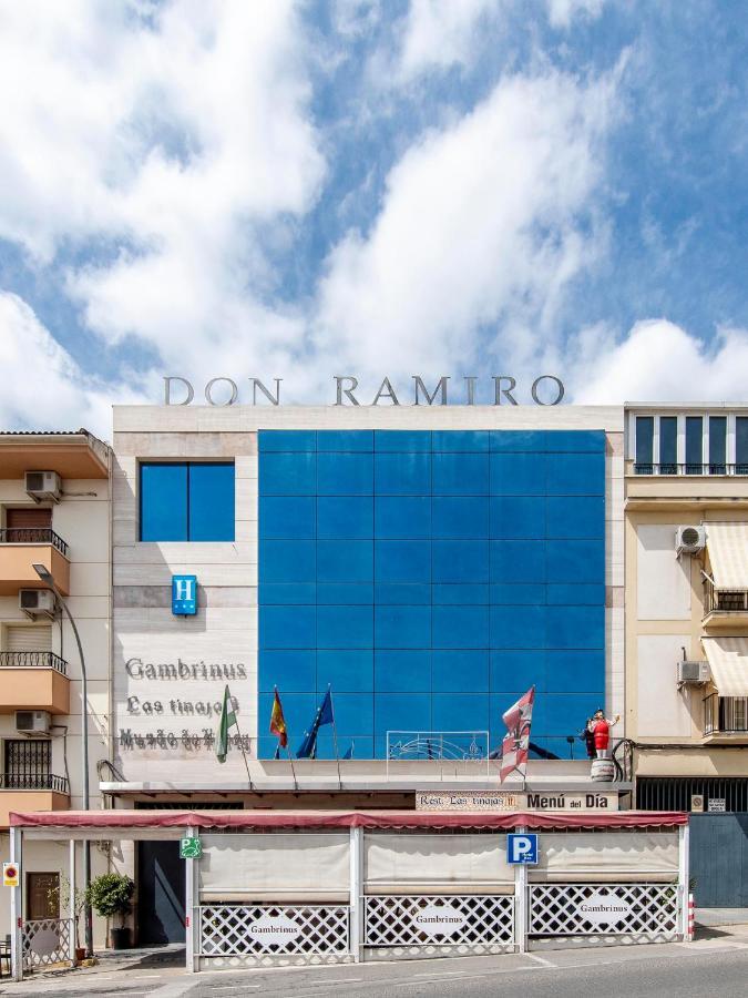 Hotel Don Ramiro Montilla Exteriör bild